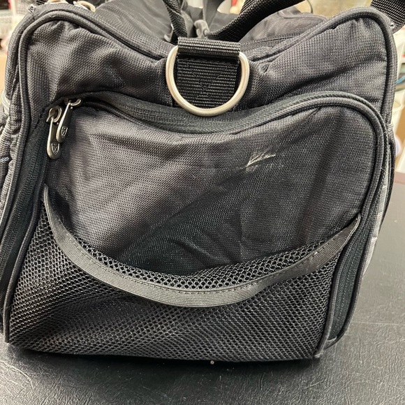 Nike Golf duffle bag - Picture 9 of 13